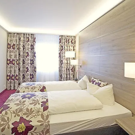 Aigner 3* Ottobrunn
